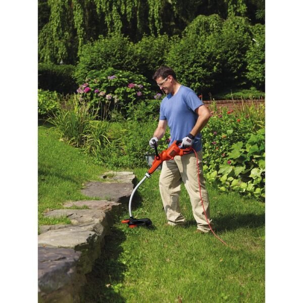 14 In. 7.5 AMP Corded Electric Curved Shaft 0.080 In. Single Line 2-In-1 String Trimmer & Lawn Edger with Automatic Feed